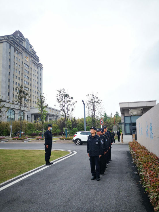 润州保安公司组织市检察院保安队员队列训练