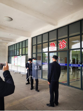 练本领 筑防线—润州保安公司组织镇江市第三人民医院保安队进行反恐防暴技能培训