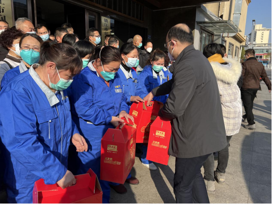 “工会常伴·贴心送暖”|镇江市润州区总工会新春慰问活动