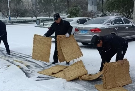 以雪为令，向暖而行